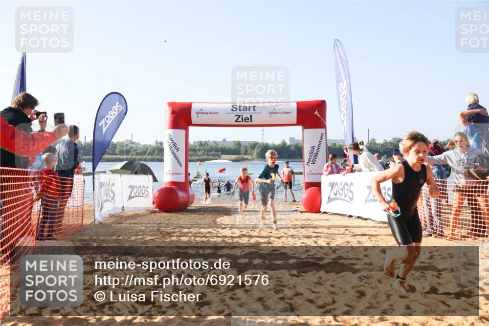 01.09.2024 - 17. Tribühne Triathlon Luisa Fischer http://msf.ph/oto/6921576 01.09.2024 09:03:31 Schwimmen 9, 12, 13, 16, 20, 22, 26, 33, 44, 46, 47, 54 meine-sportfotos.de
