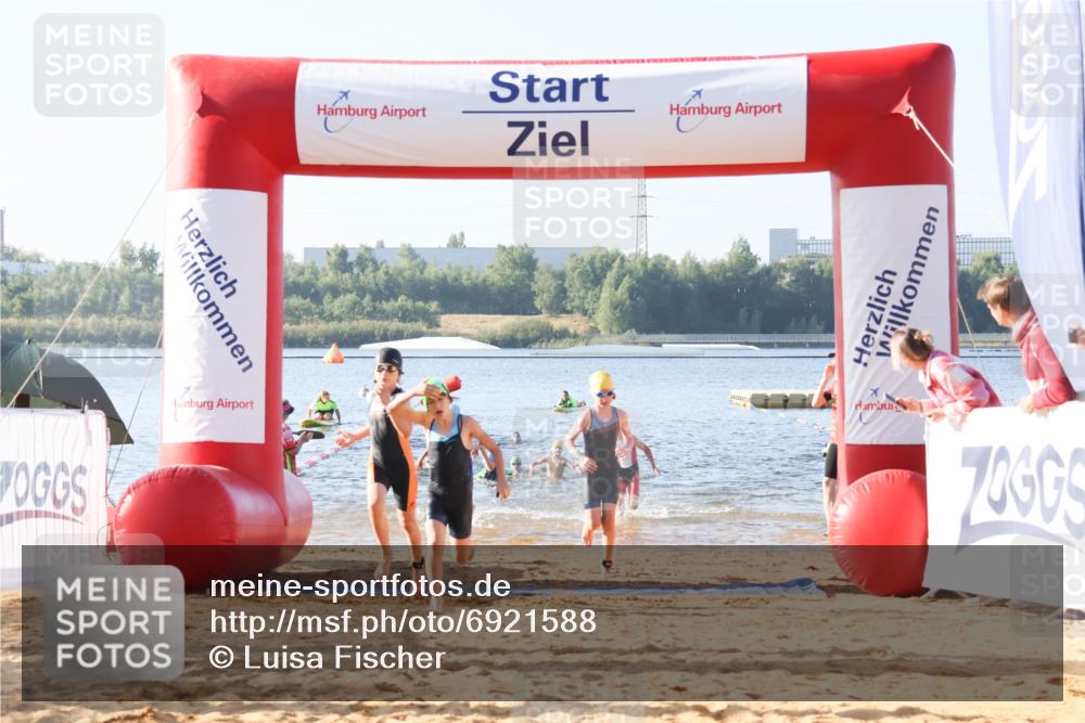 01.09.2024 - 17. Tribühne Triathlon Luisa Fischer http://msf.ph/oto/6921588 01.09.2024 09:03:33 Schwimmen 9, 12, 20, 22, 26, 44, 46, 47, 54 meine-sportfotos.de