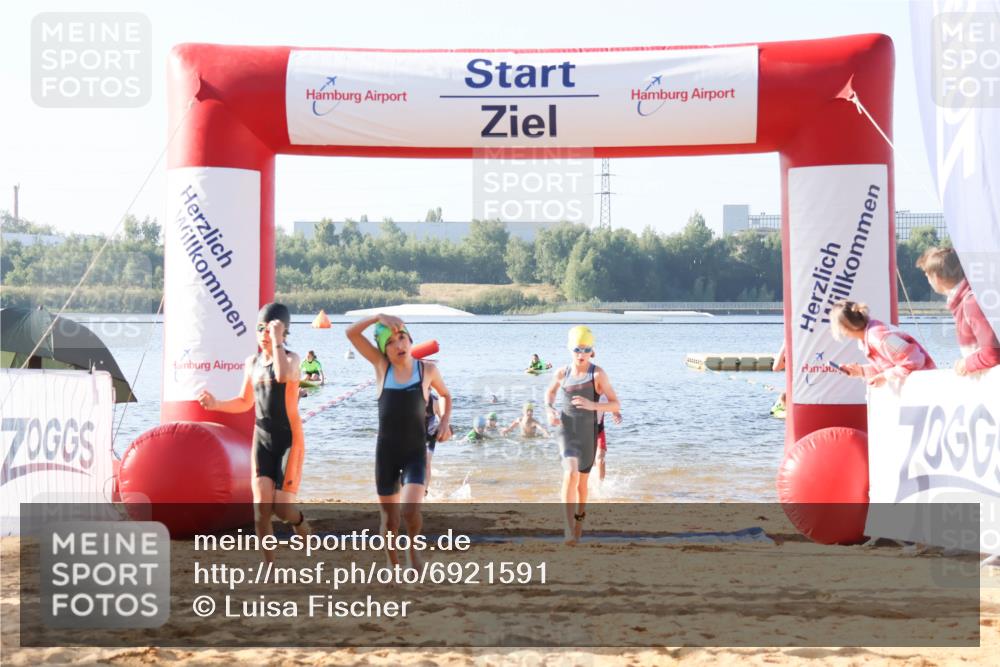 01.09.2024 - 17. Tribühne Triathlon Luisa Fischer http://msf.ph/oto/6921591 01.09.2024 09:03:34 Schwimmen 9, 12, 20, 22, 26, 44, 46, 47, 54 meine-sportfotos.de