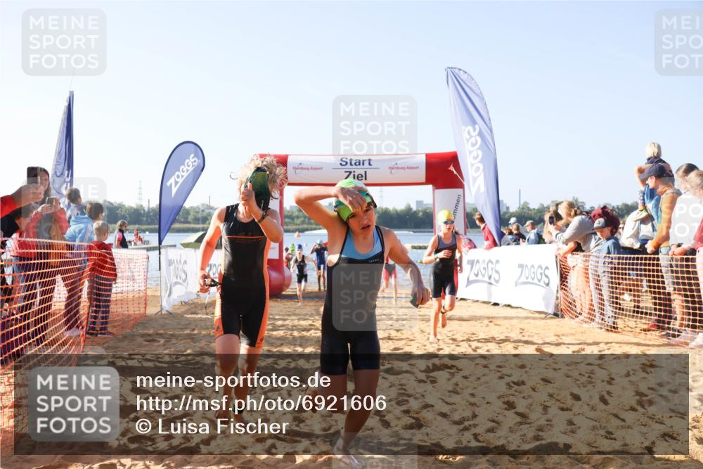 01.09.2024 - 17. Tribühne Triathlon Luisa Fischer http://msf.ph/oto/6921606 01.09.2024 09:03:37 Schwimmen 9, 12, 20, 22, 26, 31, 36, 44, 47, 54 meine-sportfotos.de