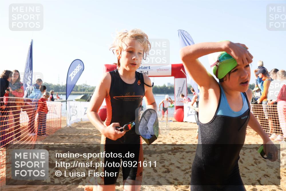 01.09.2024 - 17. Tribühne Triathlon Luisa Fischer http://msf.ph/oto/6921611 01.09.2024 09:03:37 Schwimmen 9, 12, 20, 22, 26, 31, 36, 44, 47, 54 meine-sportfotos.de