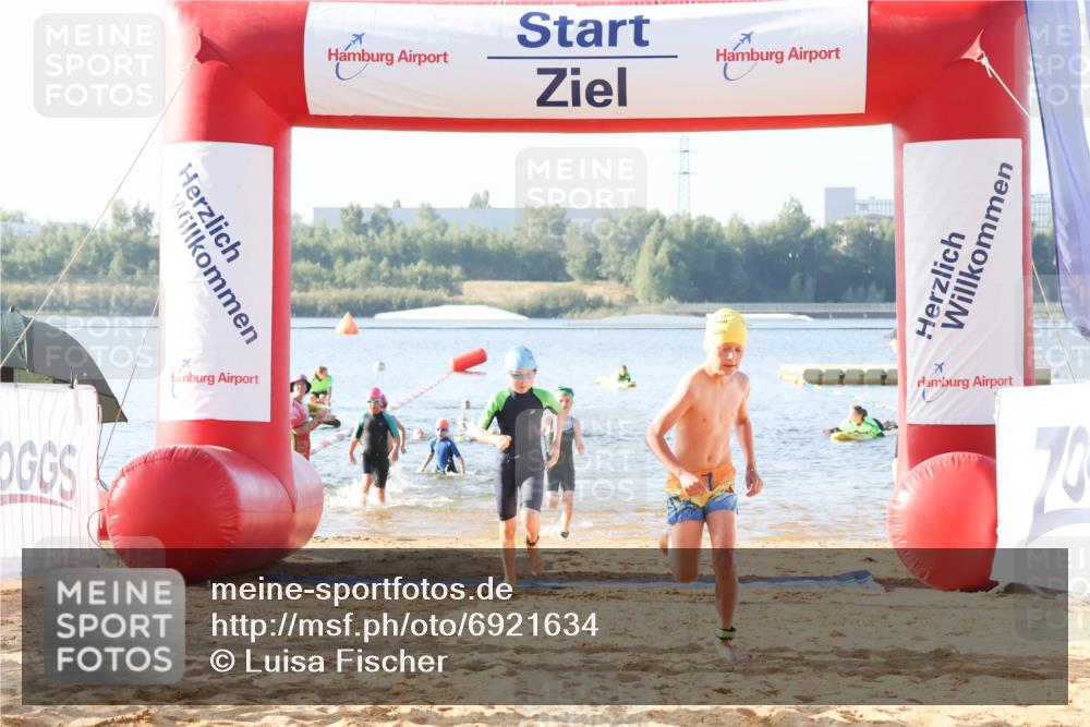 01.09.2024 - 17. Tribühne Triathlon Luisa Fischer http://msf.ph/oto/6921634 01.09.2024 09:03:44 Schwimmen 5, 9, 12, 26, 28, 31, 36, 41, 47, 56 meine-sportfotos.de