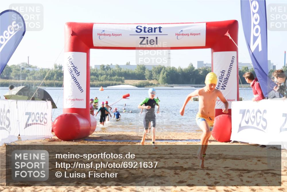 01.09.2024 - 17. Tribühne Triathlon Luisa Fischer http://msf.ph/oto/6921637 01.09.2024 09:03:45 Schwimmen 5, 9, 12, 26, 28, 31, 36, 41, 56 meine-sportfotos.de
