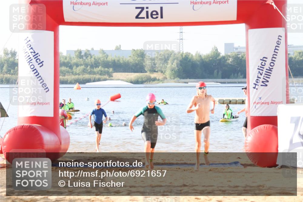 01.09.2024 - 17. Tribühne Triathlon Luisa Fischer http://msf.ph/oto/6921657 01.09.2024 09:03:50 Schwimmen 5, 28, 31, 36, 41, 56 meine-sportfotos.de