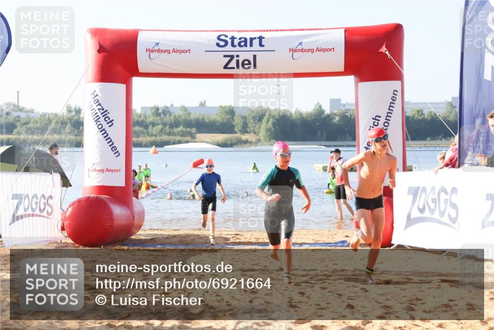 01.09.2024 - 17. Tribühne Triathlon Luisa Fischer http://msf.ph/oto/6921664 01.09.2024 09:03:52 Schwimmen 5, 28, 31, 36, 41, 56 meine-sportfotos.de