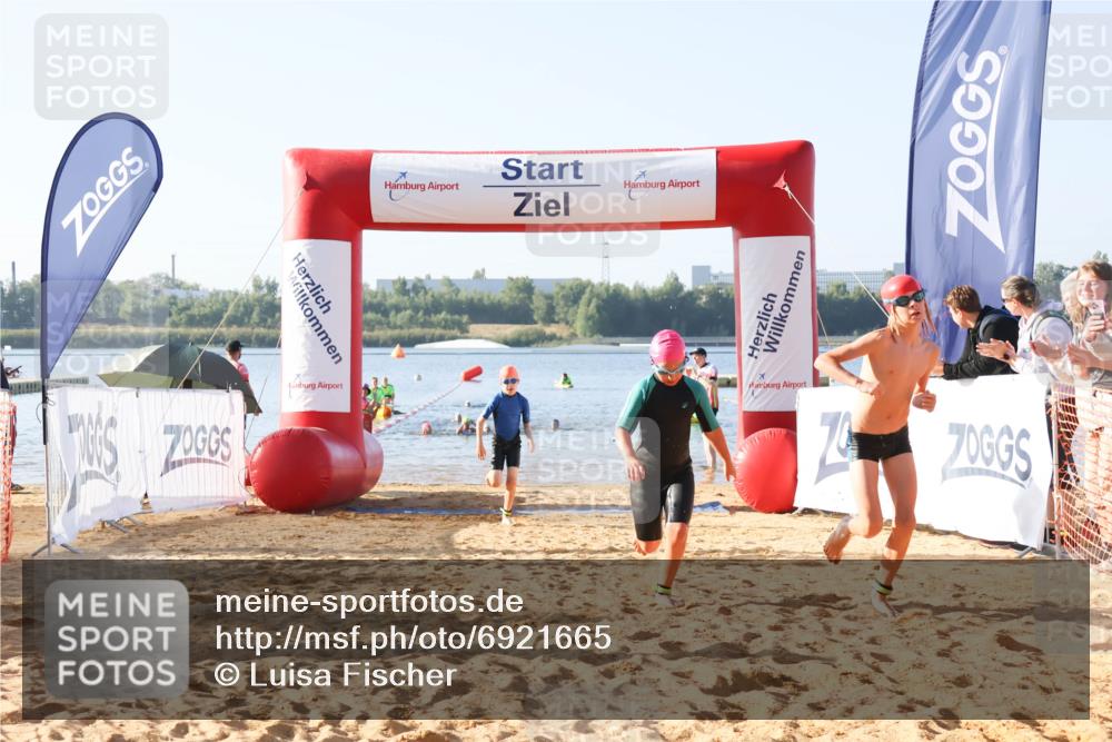 01.09.2024 - 17. Tribühne Triathlon Luisa Fischer http://msf.ph/oto/6921665 01.09.2024 09:03:52 Schwimmen 5, 28, 31, 36, 41, 56 meine-sportfotos.de