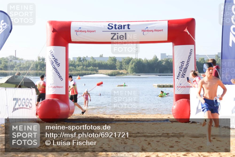 01.09.2024 - 17. Tribühne Triathlon Luisa Fischer http://msf.ph/oto/6921721 01.09.2024 09:04:10 Schwimmen 3, 24, 49, 76, 1488 meine-sportfotos.de