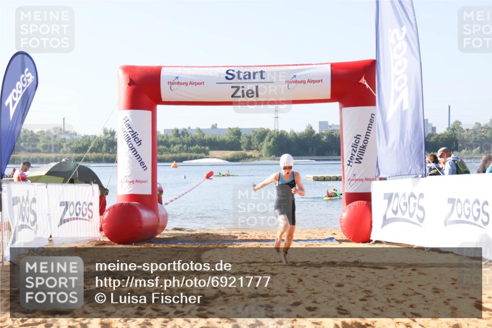 01.09.2024 - 17. Tribühne Triathlon Luisa Fischer http://msf.ph/oto/6921777 01.09.2024 09:04:45 Schwimmen 21 meine-sportfotos.de