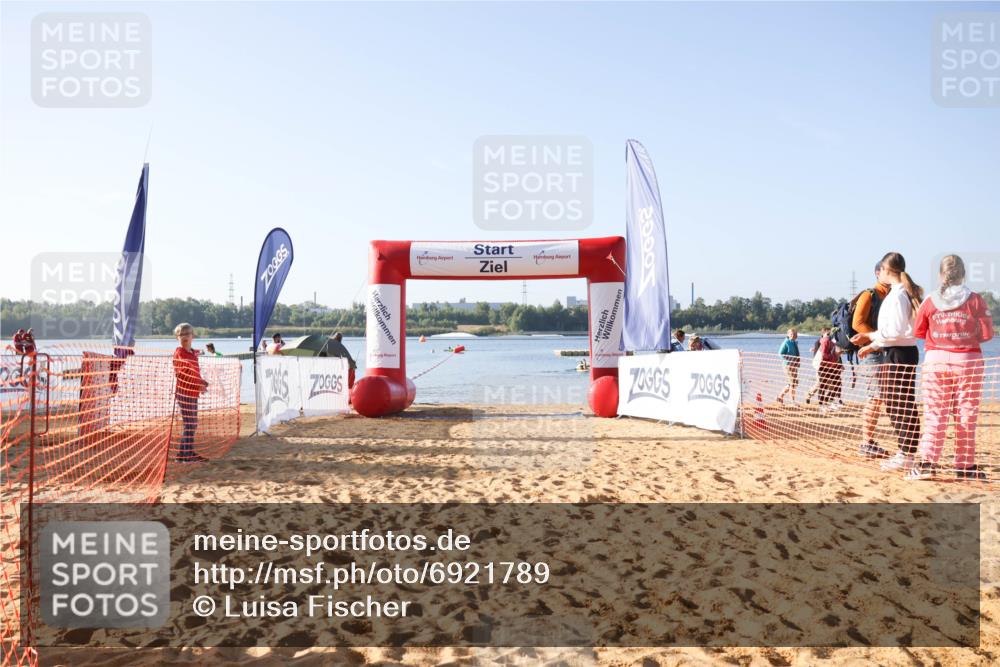 01.09.2024 - 17. Tribühne Triathlon Luisa Fischer http://msf.ph/oto/6921789 01.09.2024 09:04:47 Schwimmen 21 meine-sportfotos.de