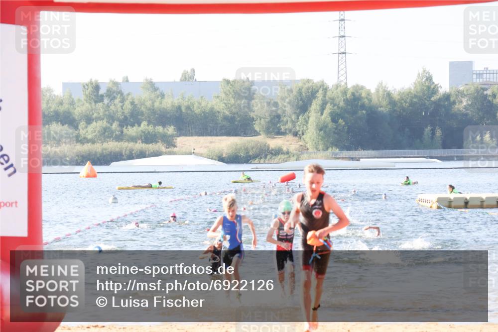 01.09.2024 - 17. Tribühne Triathlon Luisa Fischer http://msf.ph/oto/6922126 01.09.2024 09:29:28 Schwimmen 71, 89, 114, 119, 131 meine-sportfotos.de