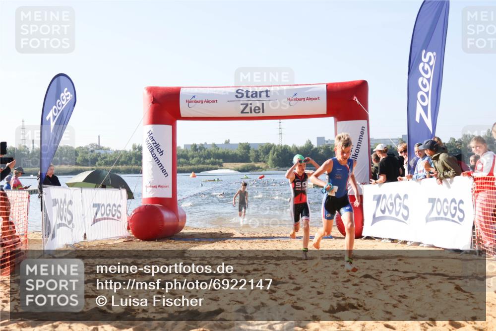 01.09.2024 - 17. Tribühne Triathlon Luisa Fischer http://msf.ph/oto/6922147 01.09.2024 09:29:32 Schwimmen 71, 89, 114, 119, 131, 132 meine-sportfotos.de