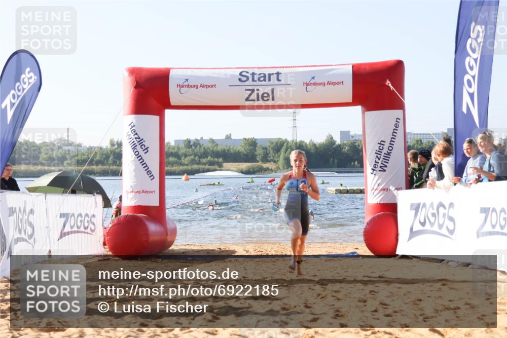 01.09.2024 - 17. Tribühne Triathlon Luisa Fischer http://msf.ph/oto/6922185 01.09.2024 09:29:39 Schwimmen 67, 71, 89, 119, 130, 131, 132 meine-sportfotos.de