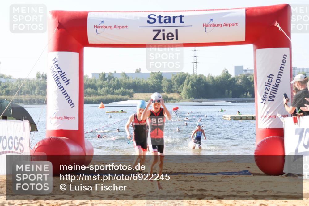 01.09.2024 - 17. Tribühne Triathlon Luisa Fischer http://msf.ph/oto/6922245 01.09.2024 09:29:48 Schwimmen 67, 90, 106, 130, 132, 133 meine-sportfotos.de
