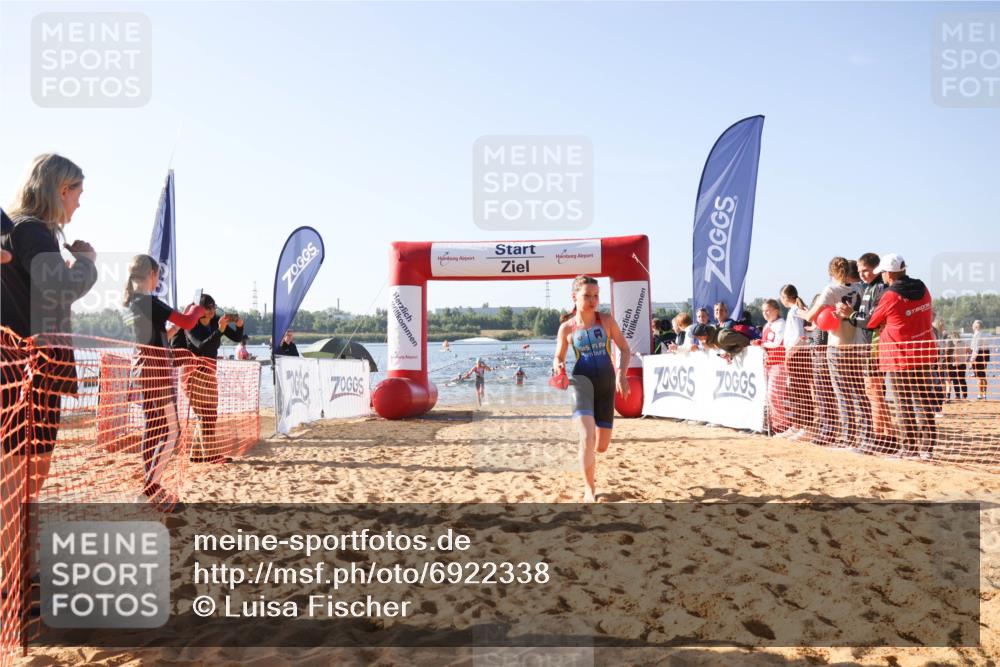 01.09.2024 - 17. Tribühne Triathlon Luisa Fischer http://msf.ph/oto/6922338 01.09.2024 09:30:06 Schwimmen 62, 66, 79, 84, 110, 125 meine-sportfotos.de