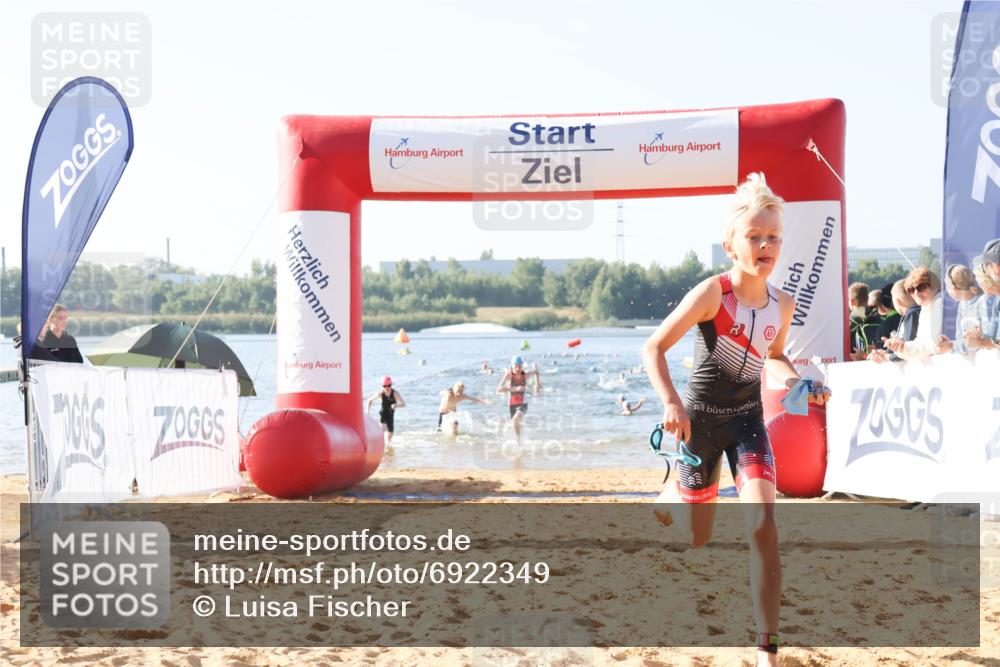 01.09.2024 - 17. Tribühne Triathlon Luisa Fischer http://msf.ph/oto/6922349 01.09.2024 09:30:11 Schwimmen 62, 65, 68, 79, 84, 103, 125 meine-sportfotos.de