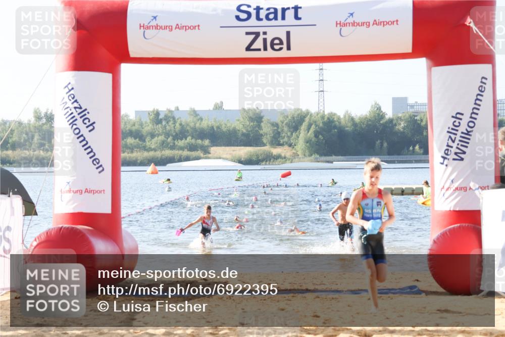 01.09.2024 - 17. Tribühne Triathlon Luisa Fischer http://msf.ph/oto/6922395 01.09.2024 09:30:26 Schwimmen 63, 68, 96, 103, 112, 127 meine-sportfotos.de