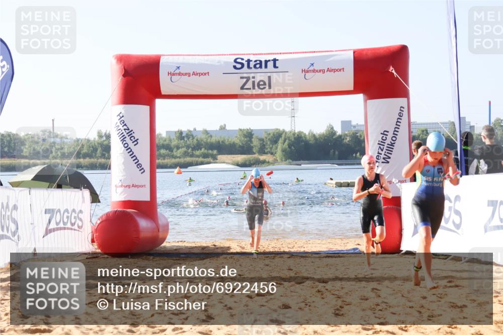 01.09.2024 - 17. Tribühne Triathlon Luisa Fischer http://msf.ph/oto/6922456 01.09.2024 09:30:47 Schwimmen 83, 85, 88, 99, 100, 124 meine-sportfotos.de