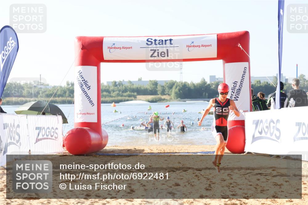 01.09.2024 - 17. Tribühne Triathlon Luisa Fischer http://msf.ph/oto/6922481 01.09.2024 09:30:56 Schwimmen 70, 83, 88, 92, 100, 113, 136 meine-sportfotos.de