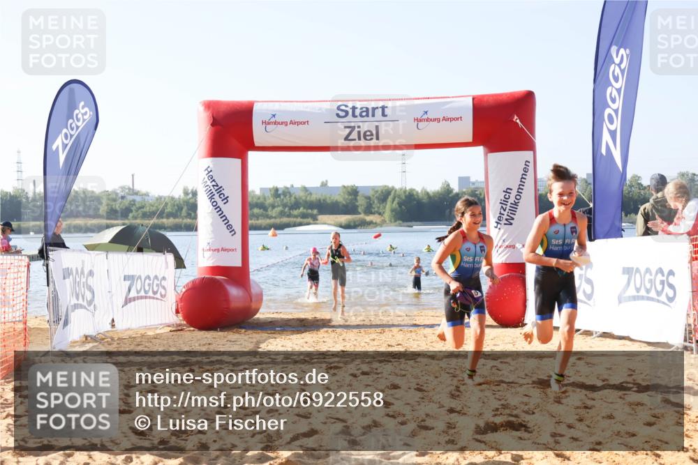 01.09.2024 - 17. Tribühne Triathlon Luisa Fischer http://msf.ph/oto/6922558 01.09.2024 09:31:15 Schwimmen 58, 75, 77, 78, 81, 86, 87, 97, 104, 128, 129 meine-sportfotos.de
