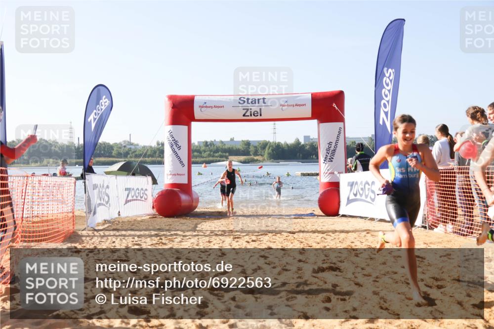 01.09.2024 - 17. Tribühne Triathlon Luisa Fischer http://msf.ph/oto/6922563 01.09.2024 09:31:16 Schwimmen 58, 75, 77, 78, 86, 87, 97, 104, 128, 129 meine-sportfotos.de