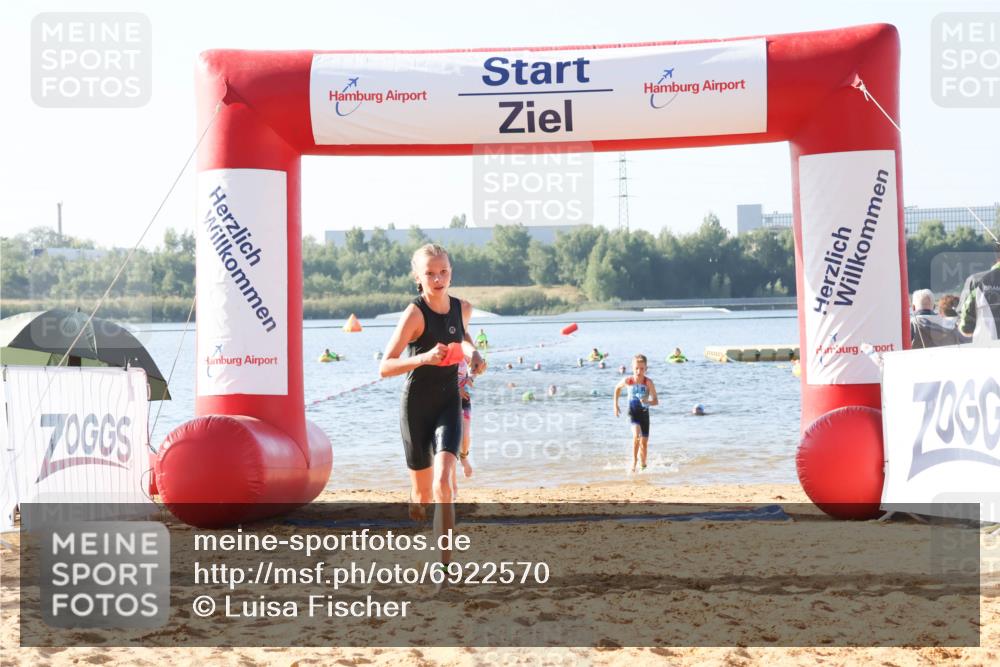 01.09.2024 - 17. Tribühne Triathlon Luisa Fischer http://msf.ph/oto/6922570 01.09.2024 09:31:17 Schwimmen 58, 75, 77, 78, 87, 97, 104, 128, 129 meine-sportfotos.de