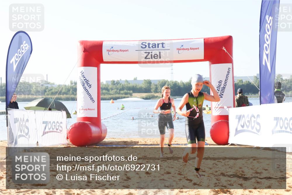 01.09.2024 - 17. Tribühne Triathlon Luisa Fischer http://msf.ph/oto/6922731 01.09.2024 09:32:00 Schwimmen 102, 123 meine-sportfotos.de