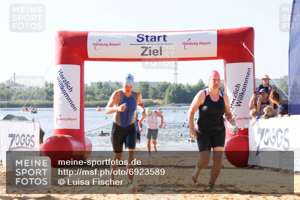 01.09.2024 - 17. Tribühne Triathlon Luisa Fischer http://msf.ph/oto/6923589 01.09.2024 10:05:50 Schwimmen 160, 167, 730, 1068 meine-sportfotos.de