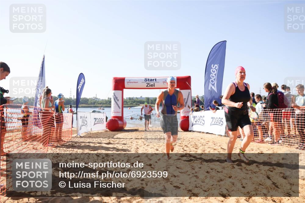 01.09.2024 - 17. Tribühne Triathlon Luisa Fischer http://msf.ph/oto/6923599 01.09.2024 10:05:52 Schwimmen 137, 160, 167, 730, 1068 meine-sportfotos.de
