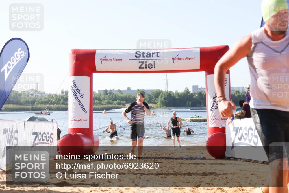 01.09.2024 - 17. Tribühne Triathlon Luisa Fischer http://msf.ph/oto/6923620 01.09.2024 10:05:56 Schwimmen 137, 145, 160, 167, 730, 1068 meine-sportfotos.de