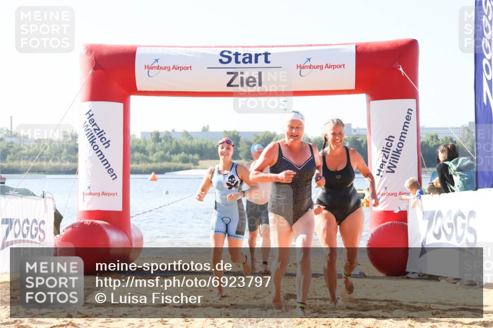 01.09.2024 - 17. Tribühne Triathlon Luisa Fischer http://msf.ph/oto/6923797 01.09.2024 10:06:40 Schwimmen 139, 151, 162, 165, 166, 169, 1064, 1066, 1071 meine-sportfotos.de