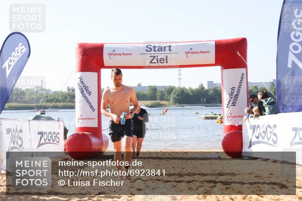 01.09.2024 - 17. Tribühne Triathlon Luisa Fischer http://msf.ph/oto/6923841 01.09.2024 10:06:50 Schwimmen 163, 169, 1071 meine-sportfotos.de