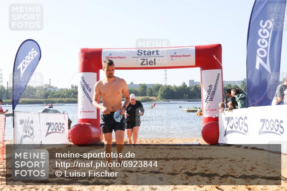 01.09.2024 - 17. Tribühne Triathlon Luisa Fischer http://msf.ph/oto/6923844 01.09.2024 10:06:50 Schwimmen 163, 169, 1071 meine-sportfotos.de
