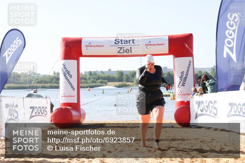 01.09.2024 - 17. Tribühne Triathlon Luisa Fischer http://msf.ph/oto/6923857 01.09.2024 10:06:53 Schwimmen 163, 169 meine-sportfotos.de