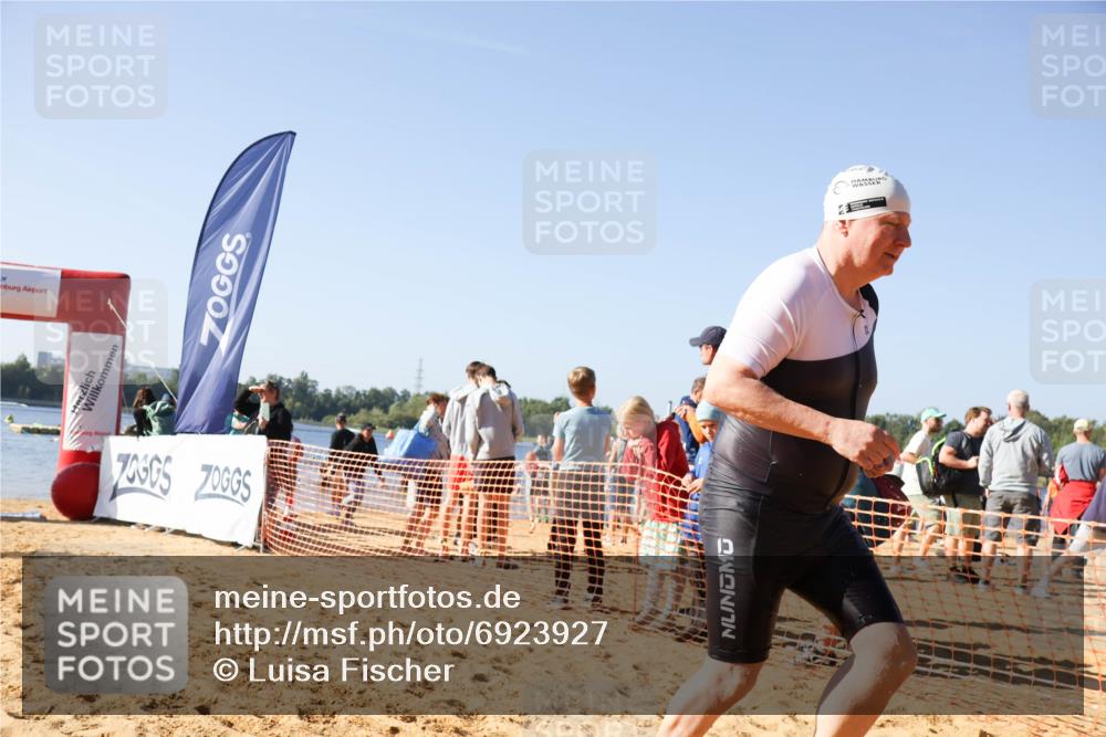 01.09.2024 - 17. Tribühne Triathlon Luisa Fischer http://msf.ph/oto/6923927 01.09.2024 10:07:17 Schwimmen 144 meine-sportfotos.de