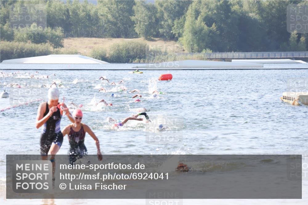 01.09.2024 - 17. Tribühne Triathlon Luisa Fischer http://msf.ph/oto/6924041 01.09.2024 10:21:48 Schwimmen 264, 268, 285 meine-sportfotos.de