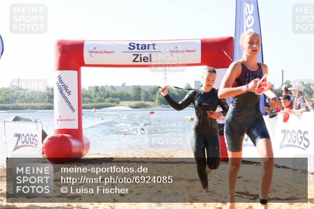 01.09.2024 - 17. Tribühne Triathlon Luisa Fischer http://msf.ph/oto/6924085 01.09.2024 10:21:56 Schwimmen 264, 268, 285 meine-sportfotos.de