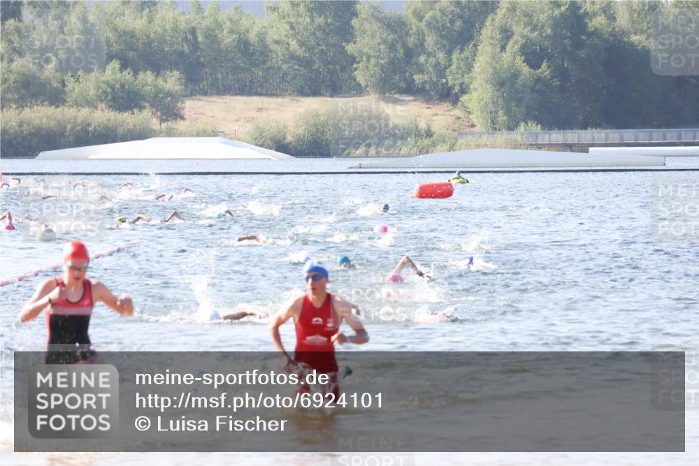 01.09.2024 - 17. Tribühne Triathlon Luisa Fischer http://msf.ph/oto/6924101 01.09.2024 10:22:04 Schwimmen 181, 254, 255, 266, 268 meine-sportfotos.de