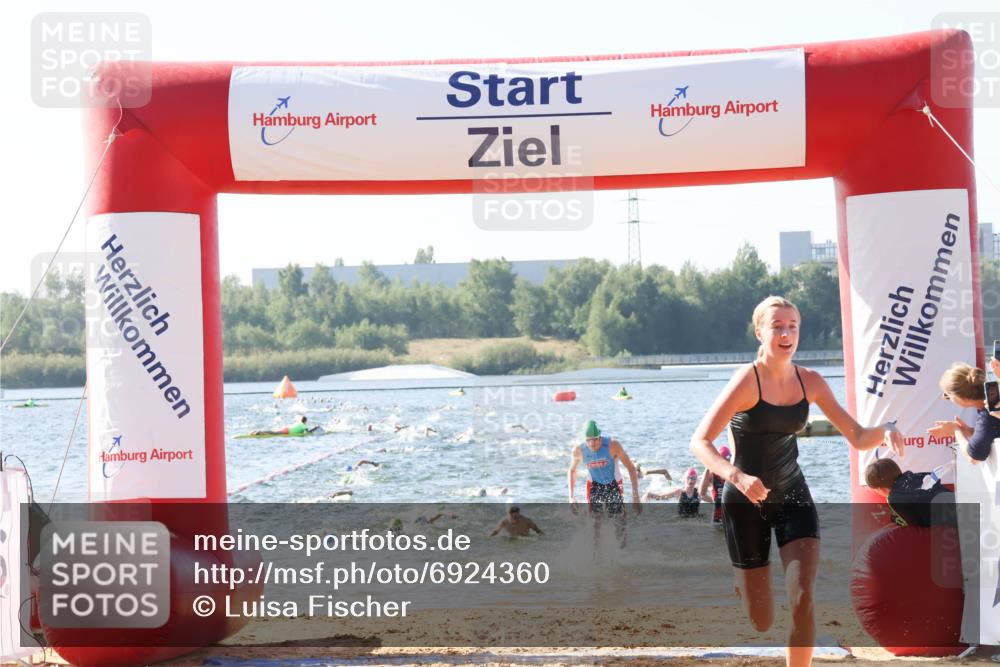 01.09.2024 - 17. Tribühne Triathlon Luisa Fischer http://msf.ph/oto/6924360 01.09.2024 10:23:13 Schwimmen 187, 197, 213, 218, 242, 267, 286, 288, 297 meine-sportfotos.de