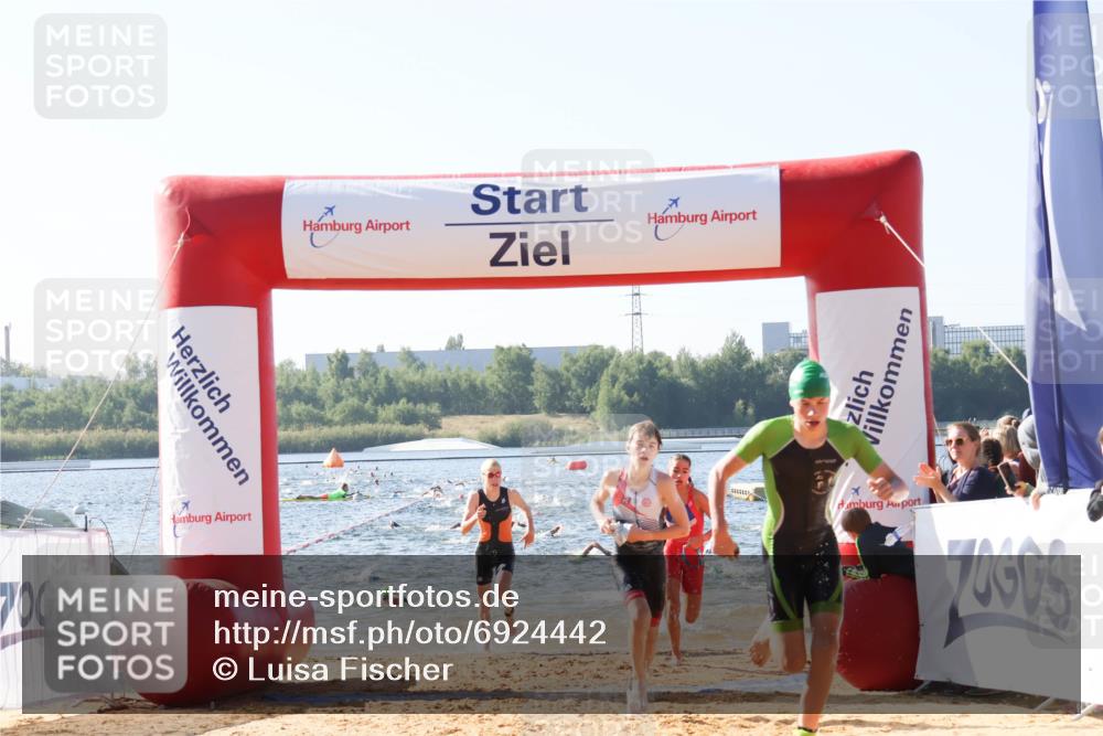 01.09.2024 - 17. Tribühne Triathlon Luisa Fischer http://msf.ph/oto/6924442 01.09.2024 10:23:33 Schwimmen 174, 175, 186, 198, 207, 210, 211, 220, 247, 273, 274, 303 meine-sportfotos.de