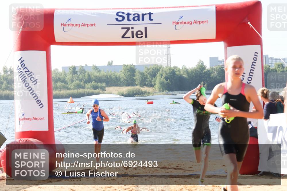 01.09.2024 - 17. Tribühne Triathlon Luisa Fischer http://msf.ph/oto/6924493 01.09.2024 10:23:42 Schwimmen 174, 198, 210, 211, 220, 247, 248, 273, 293 meine-sportfotos.de