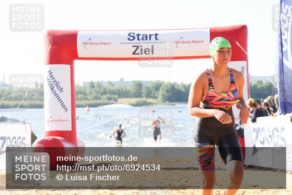 01.09.2024 - 17. Tribühne Triathlon Luisa Fischer http://msf.ph/oto/6924534 01.09.2024 10:23:52 Schwimmen 221, 231, 248, 272, 293 meine-sportfotos.de