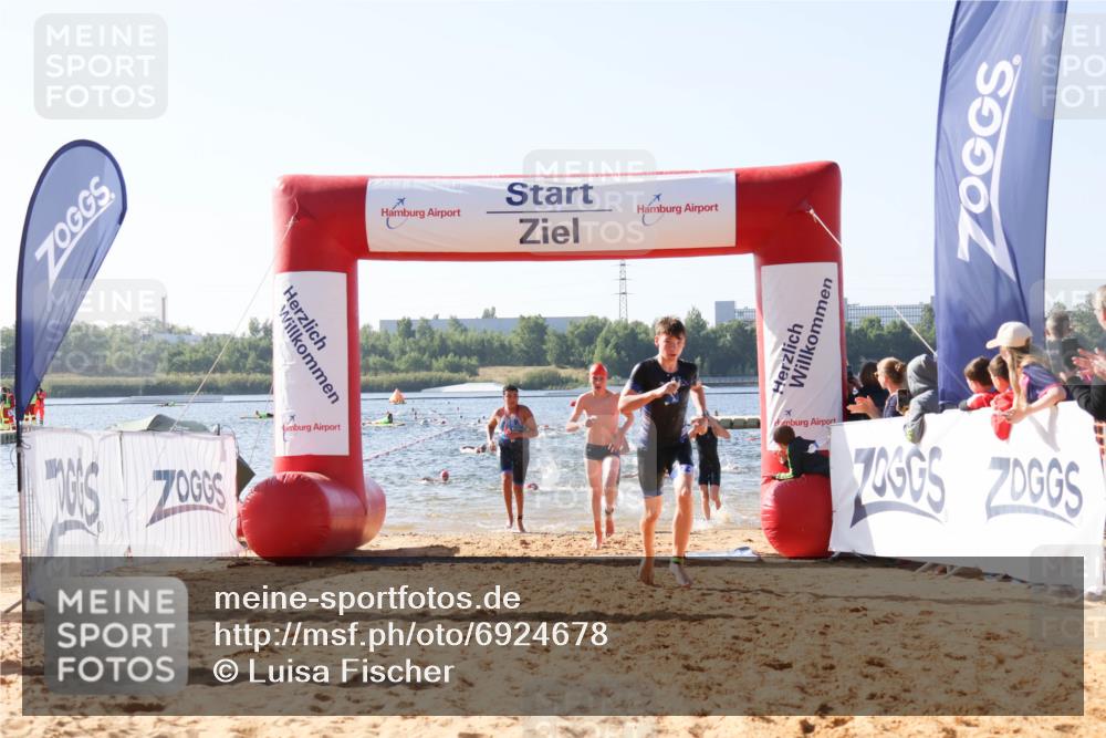 01.09.2024 - 17. Tribühne Triathlon Luisa Fischer http://msf.ph/oto/6924678 01.09.2024 10:24:28 Schwimmen 108, 171, 206, 209, 222, 229, 269, 279, 291, 299 meine-sportfotos.de