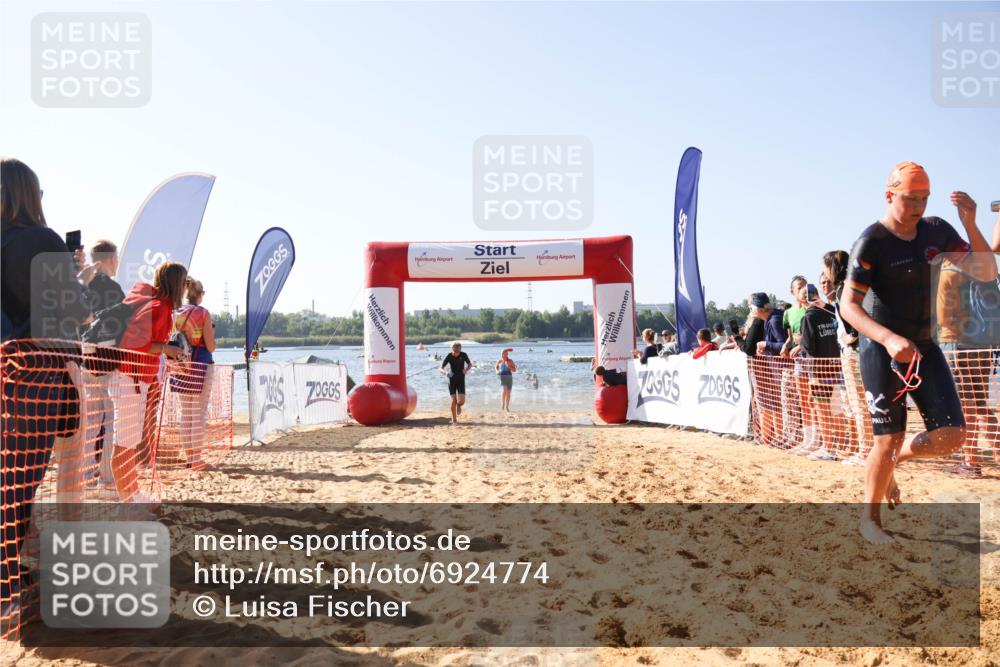 01.09.2024 - 17. Tribühne Triathlon Luisa Fischer http://msf.ph/oto/6924774 01.09.2024 10:24:45 Schwimmen 173, 188, 189, 196, 224, 233, 243, 263, 281, 299 meine-sportfotos.de