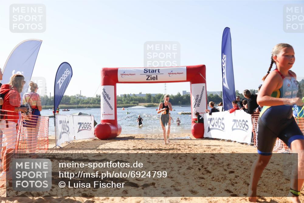 01.09.2024 - 17. Tribühne Triathlon Luisa Fischer http://msf.ph/oto/6924799 01.09.2024 10:24:51 Schwimmen 173, 188, 216, 224, 225, 233, 243, 252, 281 meine-sportfotos.de