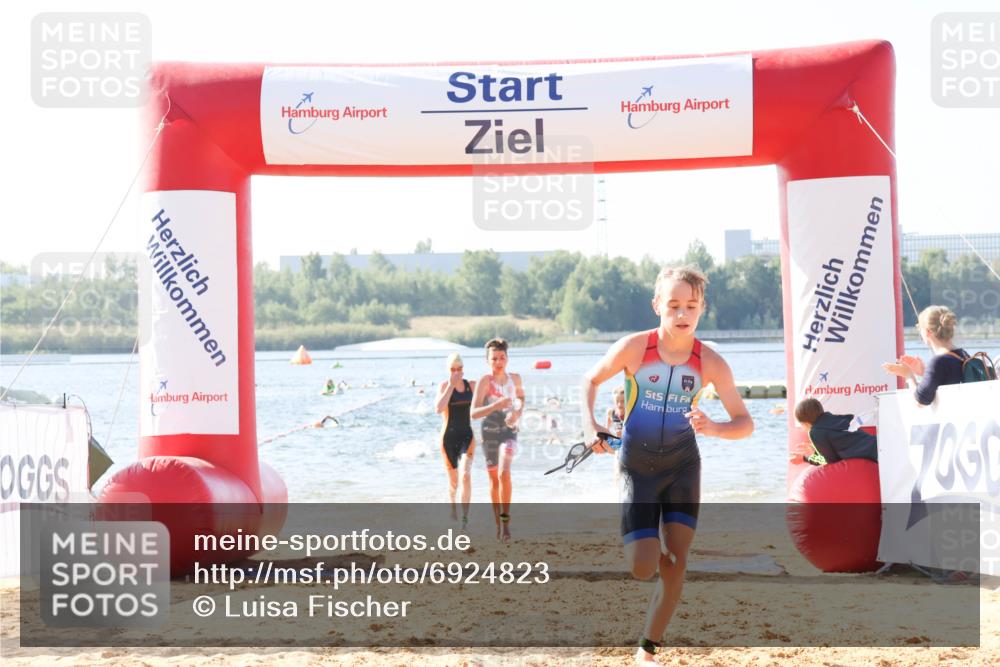 01.09.2024 - 17. Tribühne Triathlon Luisa Fischer http://msf.ph/oto/6924823 01.09.2024 10:24:55 Schwimmen 173, 188, 216, 224, 225, 252, 281 meine-sportfotos.de