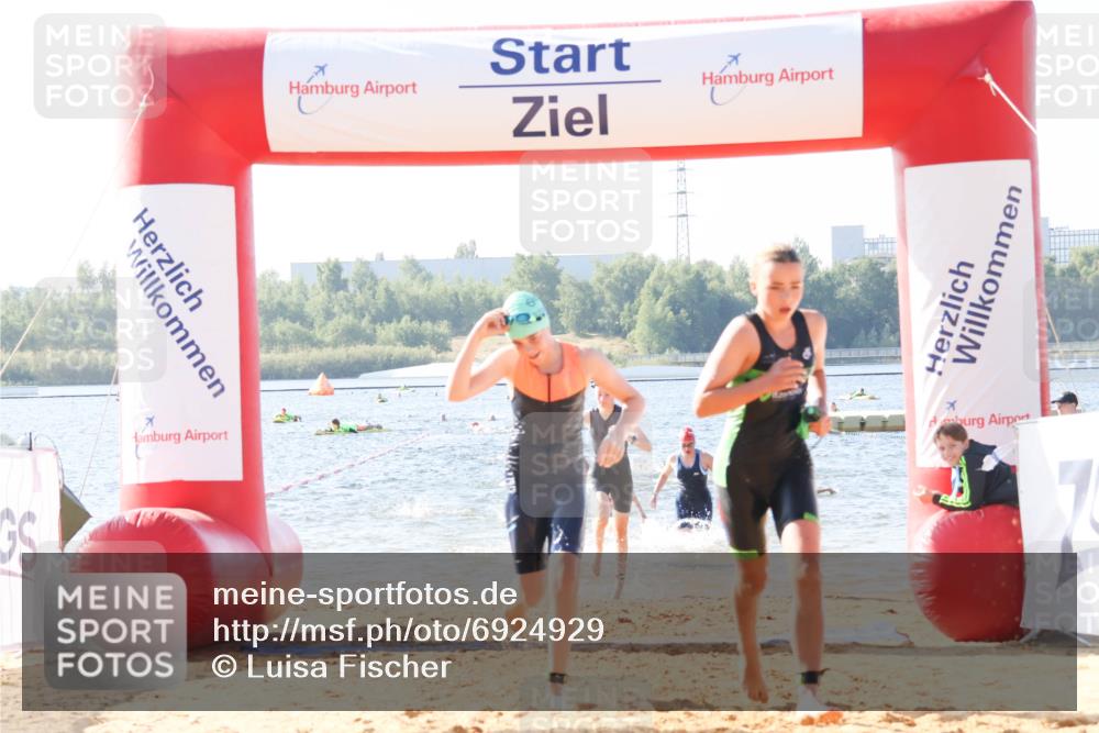01.09.2024 - 17. Tribühne Triathlon Luisa Fischer http://msf.ph/oto/6924929 01.09.2024 10:25:19 Schwimmen 172, 178, 202, 227, 237, 239, 240, 283, 298 meine-sportfotos.de