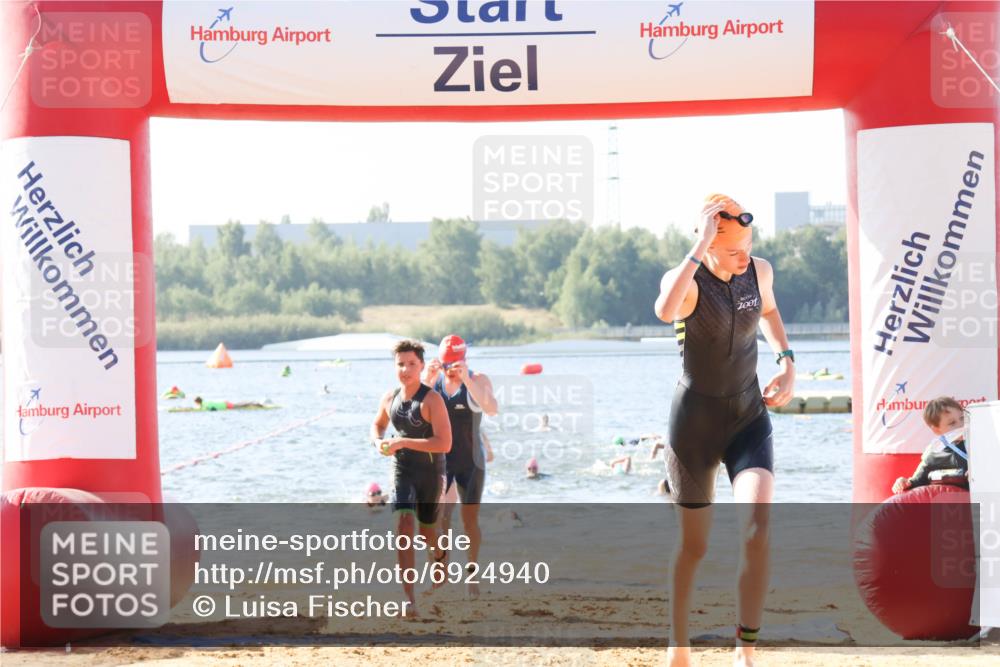 01.09.2024 - 17. Tribühne Triathlon Luisa Fischer http://msf.ph/oto/6924940 01.09.2024 10:25:22 Schwimmen 172, 178, 202, 236, 237, 239, 240, 283, 298 meine-sportfotos.de