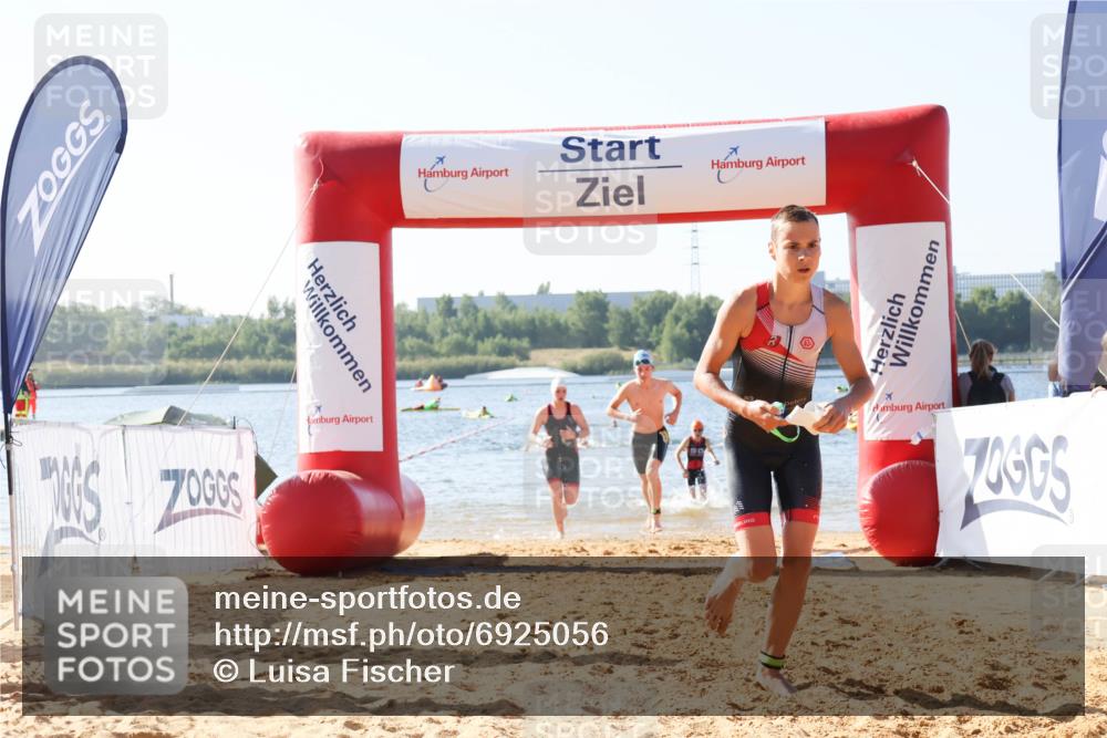 01.09.2024 - 17. Tribühne Triathlon Luisa Fischer http://msf.ph/oto/6925056 01.09.2024 10:26:03 Schwimmen 190, 192, 238, 262, 305 meine-sportfotos.de