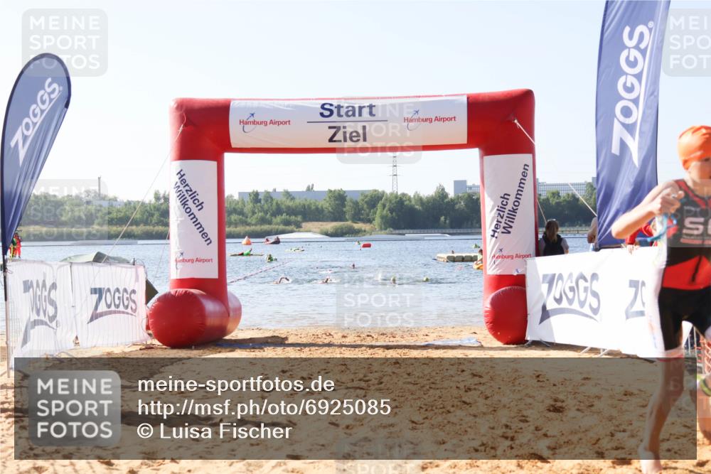 01.09.2024 - 17. Tribühne Triathlon Luisa Fischer http://msf.ph/oto/6925085 01.09.2024 10:26:09 Schwimmen 190, 192, 262, 305 meine-sportfotos.de