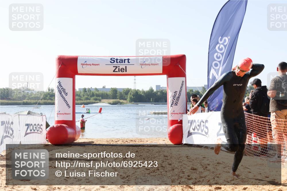 01.09.2024 - 17. Tribühne Triathlon Luisa Fischer http://msf.ph/oto/6925423 01.09.2024 10:48:00 Schwimmen 317 meine-sportfotos.de